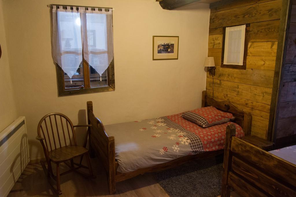 Chalet Bois D'Antan Bed and Breakfast Sainte-Foy-Tarentaise Værelse billede
